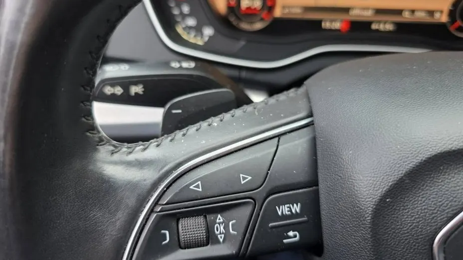 AUDI Q5 -