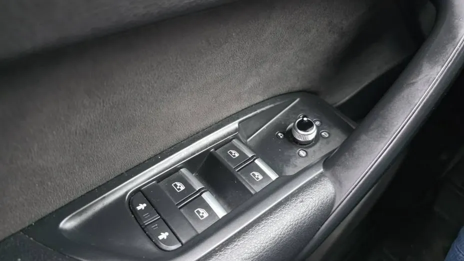 AUDI Q5 -