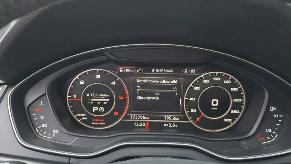 AUDI Q5 -