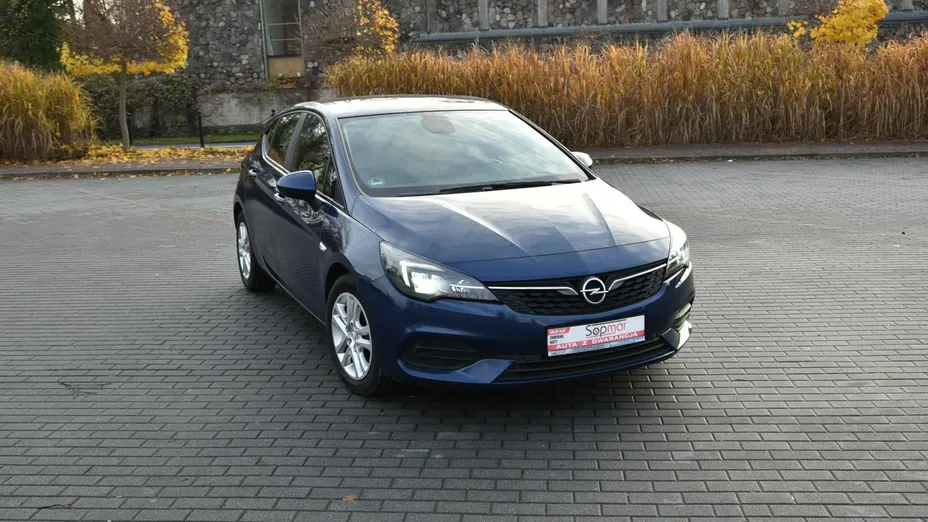 OPEL Astra -