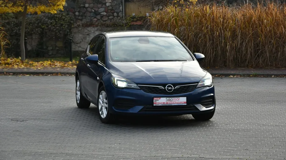 OPEL Astra -