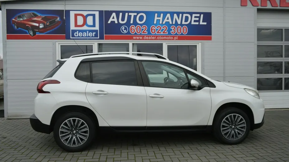PEUGEOT 2008 -
