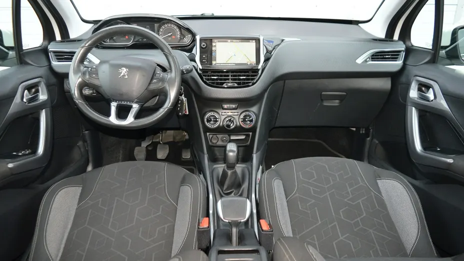 PEUGEOT 2008 -