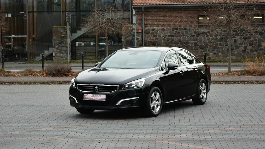 PEUGEOT 508 -