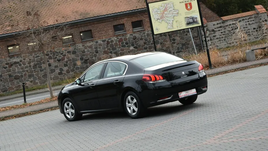 PEUGEOT 508 -
