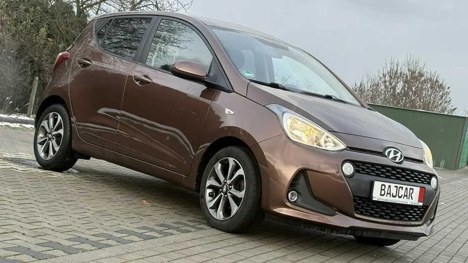 HYUNDAI i10 -