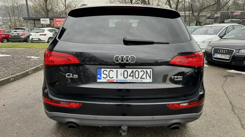 AUDI Q5 -