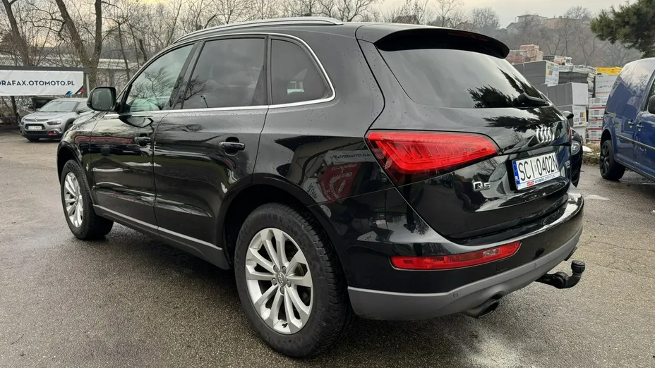 AUDI Q5 -