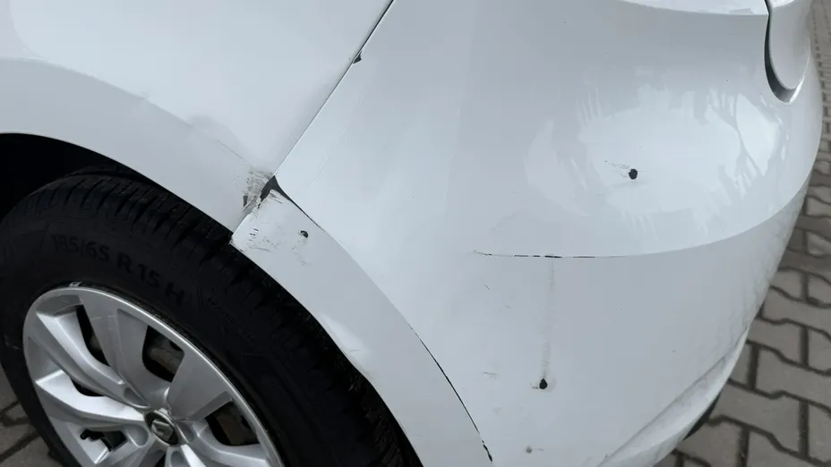 RENAULT Clio -