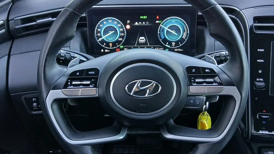HYUNDAI Tucson -