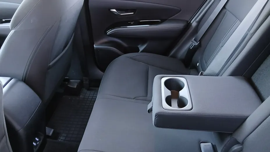 HYUNDAI Tucson -