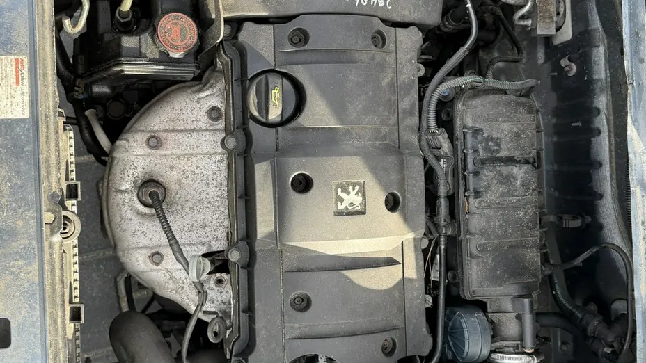 PEUGEOT Partner -