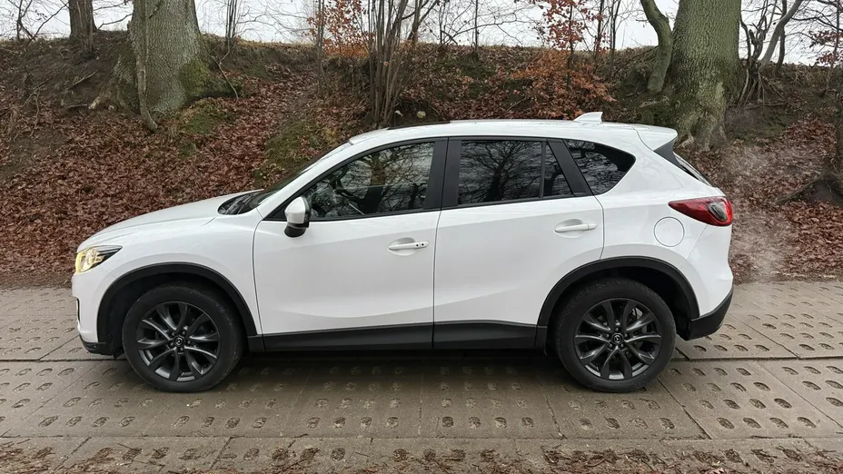 MAZDA CX-5 -