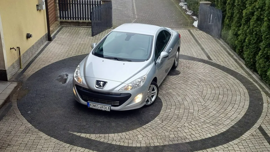 PEUGEOT 308 -