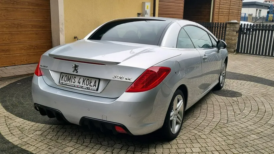 PEUGEOT 308 -