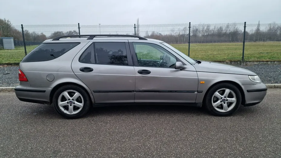 SAAB 9-5 -