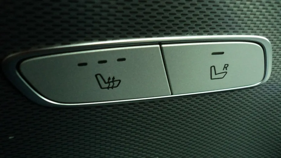 MERCEDES-BENZ E Klasa -