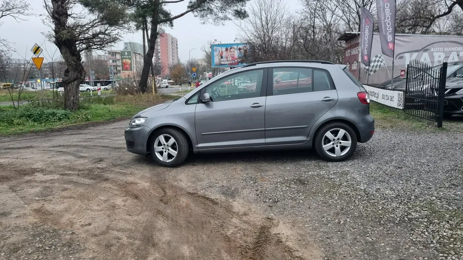 VOLKSWAGEN Golf Plus -