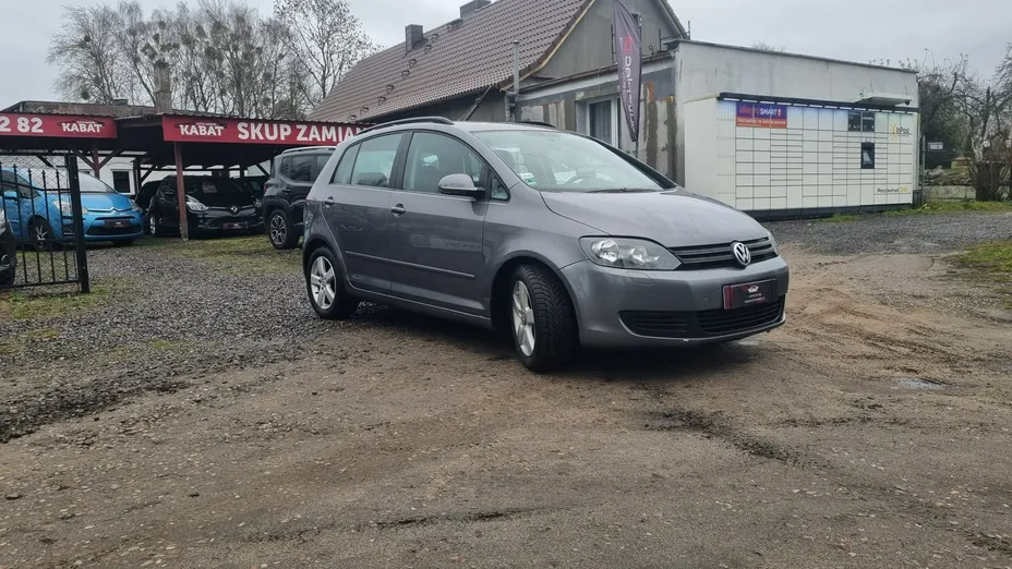 VOLKSWAGEN Golf Plus -