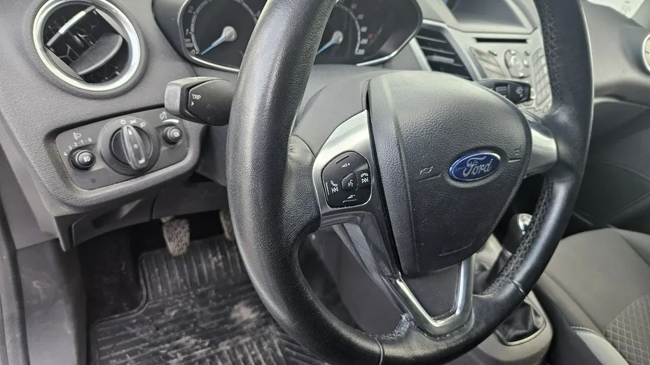 FORD Fiesta -