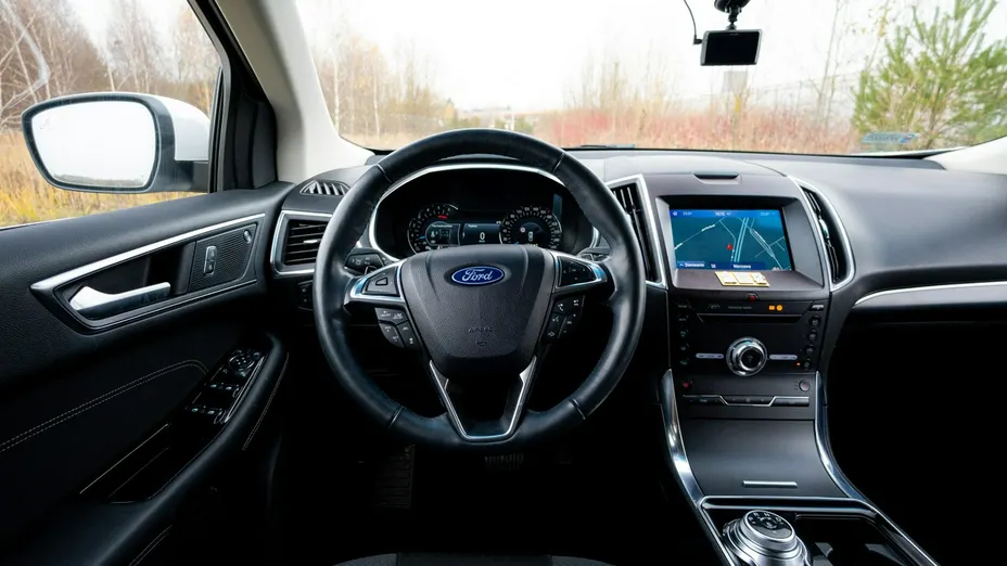FORD Edge -
