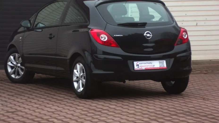 OPEL Corsa -