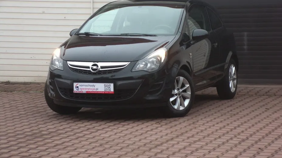 OPEL Corsa -