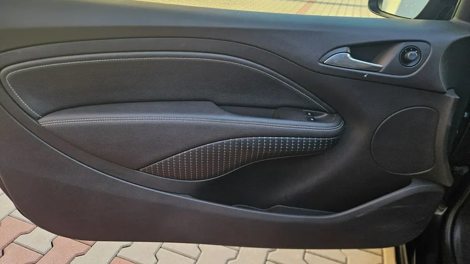 OPEL Adam -