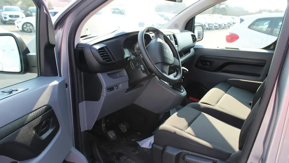 PEUGEOT Expert -