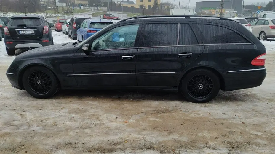 MERCEDES-BENZ E Klasa -