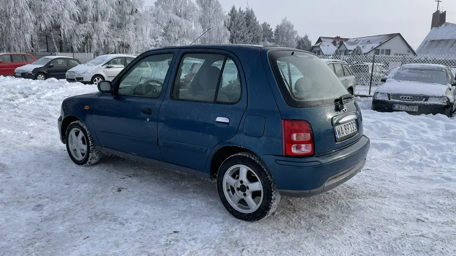 NISSAN Micra -