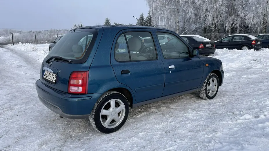NISSAN Micra -