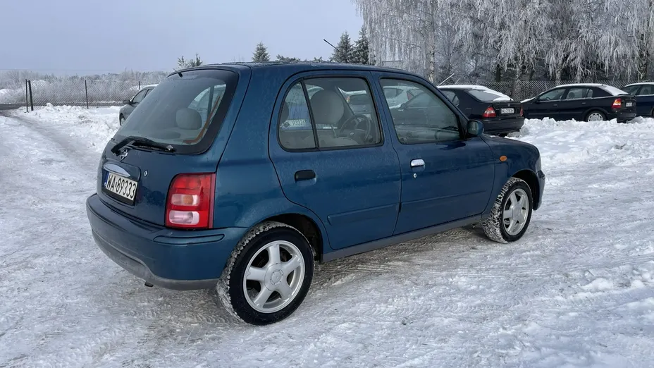 NISSAN Micra -