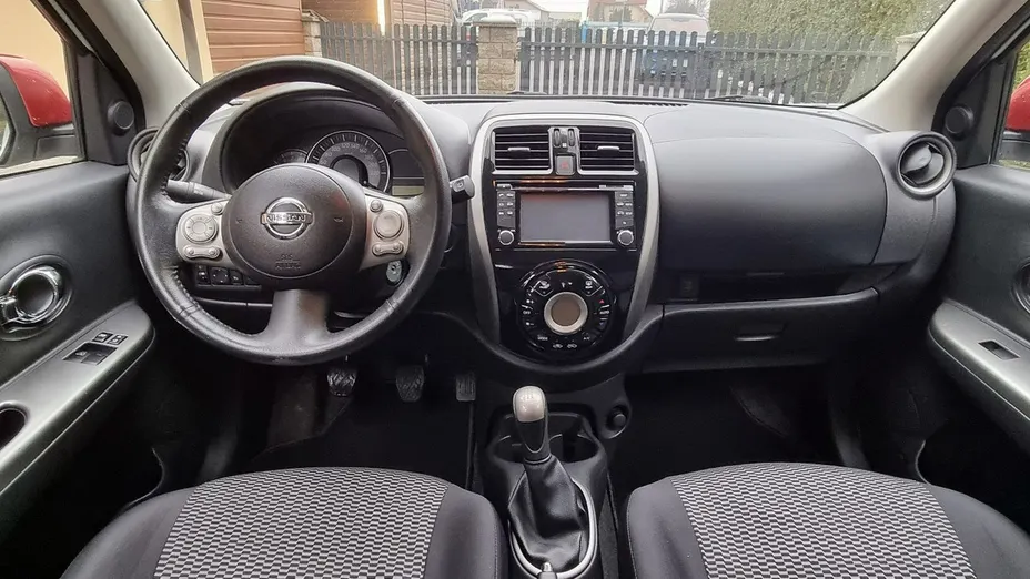 NISSAN Micra -