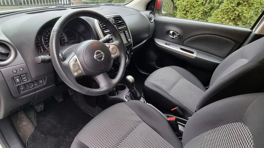 NISSAN Micra -