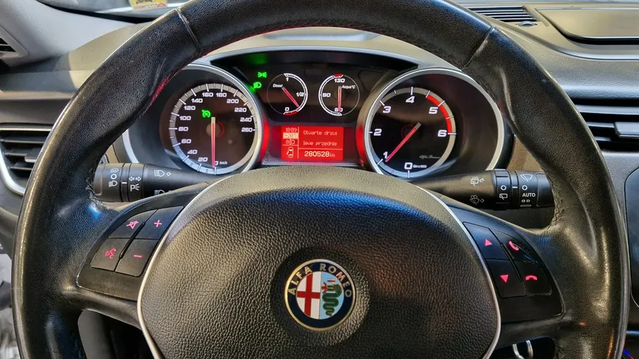 ALFA ROMEO Giulietta -
