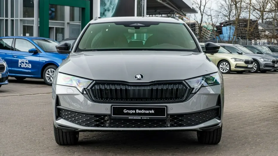 SKODA Octavia -