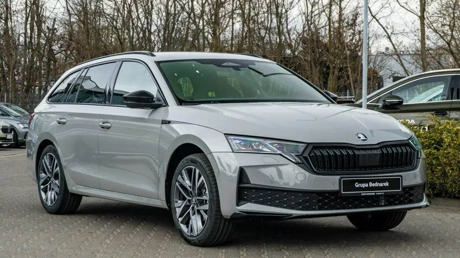SKODA Octavia -