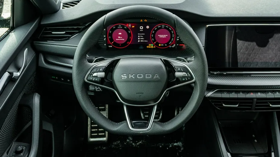 SKODA Octavia -
