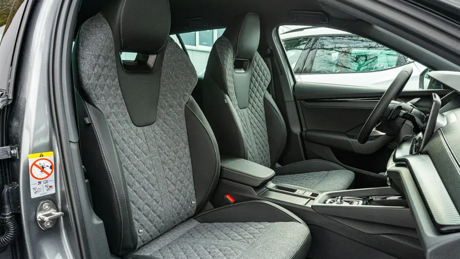SKODA Octavia -