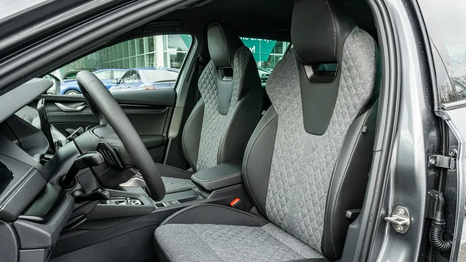 SKODA Octavia -