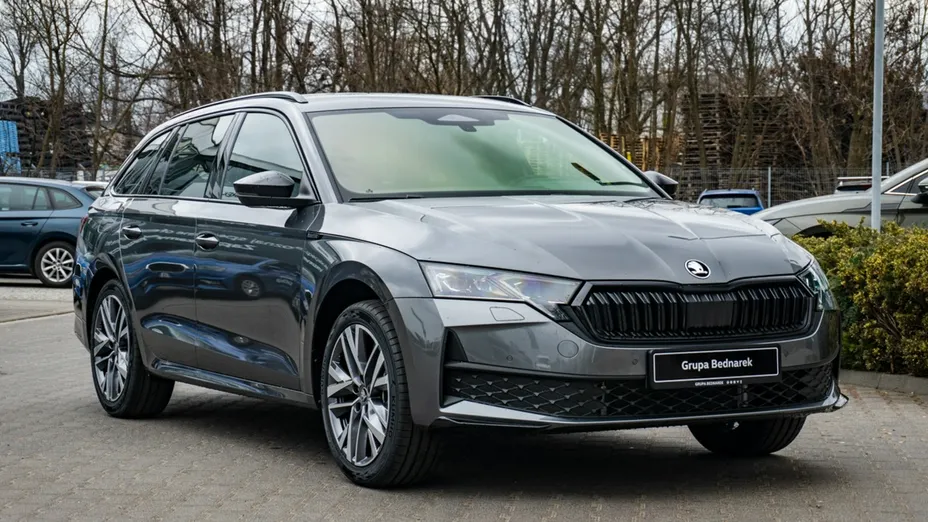 SKODA Octavia -
