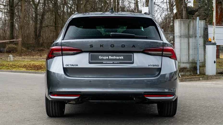 SKODA Octavia -