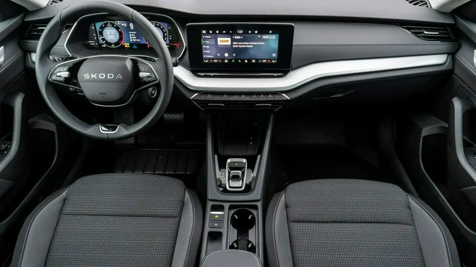 SKODA Octavia -