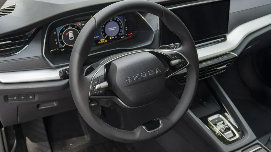 SKODA Octavia -