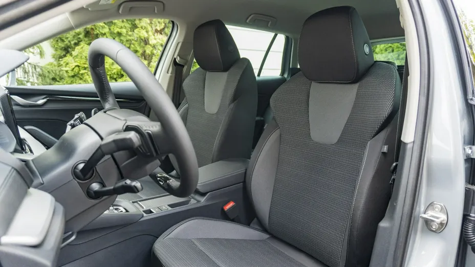 SKODA Octavia -
