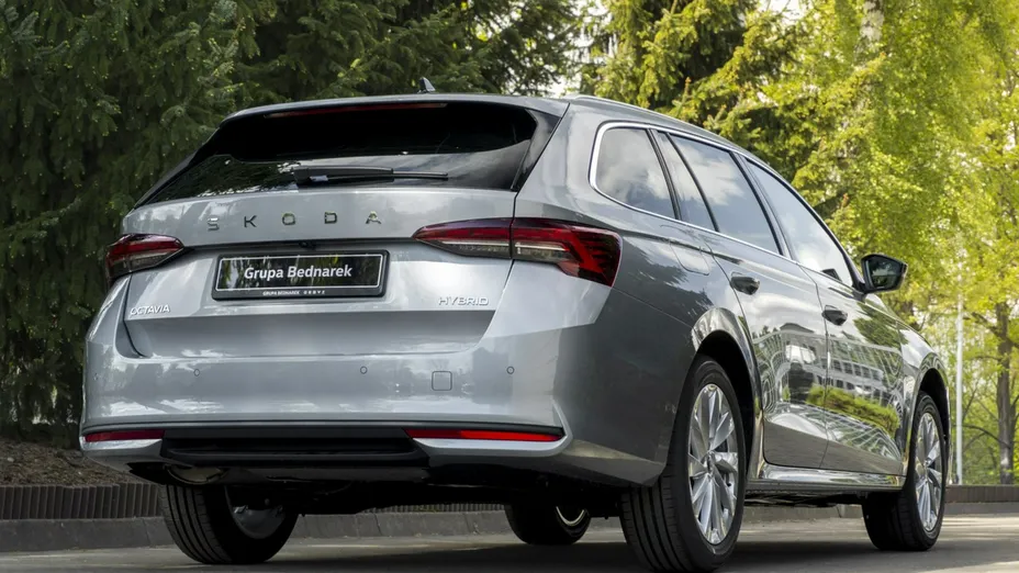 SKODA Octavia -