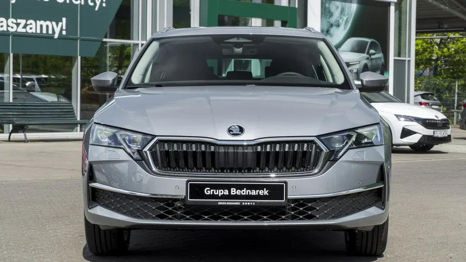 SKODA Octavia -