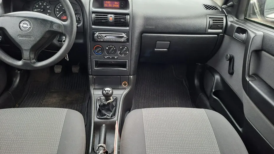 OPEL Astra -