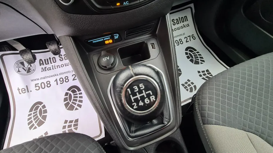 FORD Tourneo Courier -